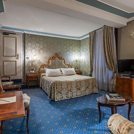 Al Ponte Antico Hotel Венеция Екстериор снимка