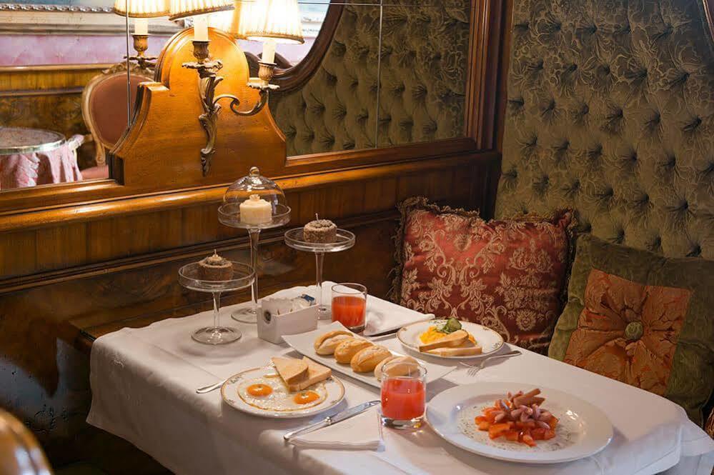 Al Ponte Antico Hotel Венеция Екстериор снимка