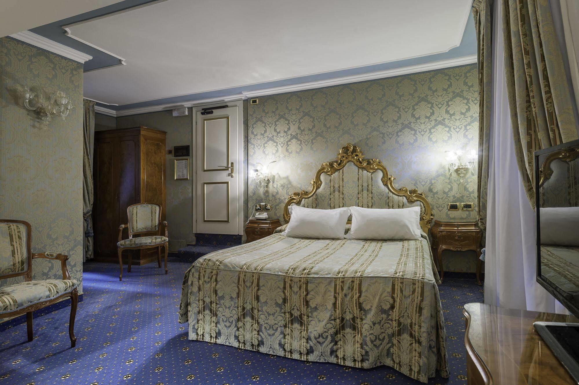 Al Ponte Antico Hotel Венеция Екстериор снимка