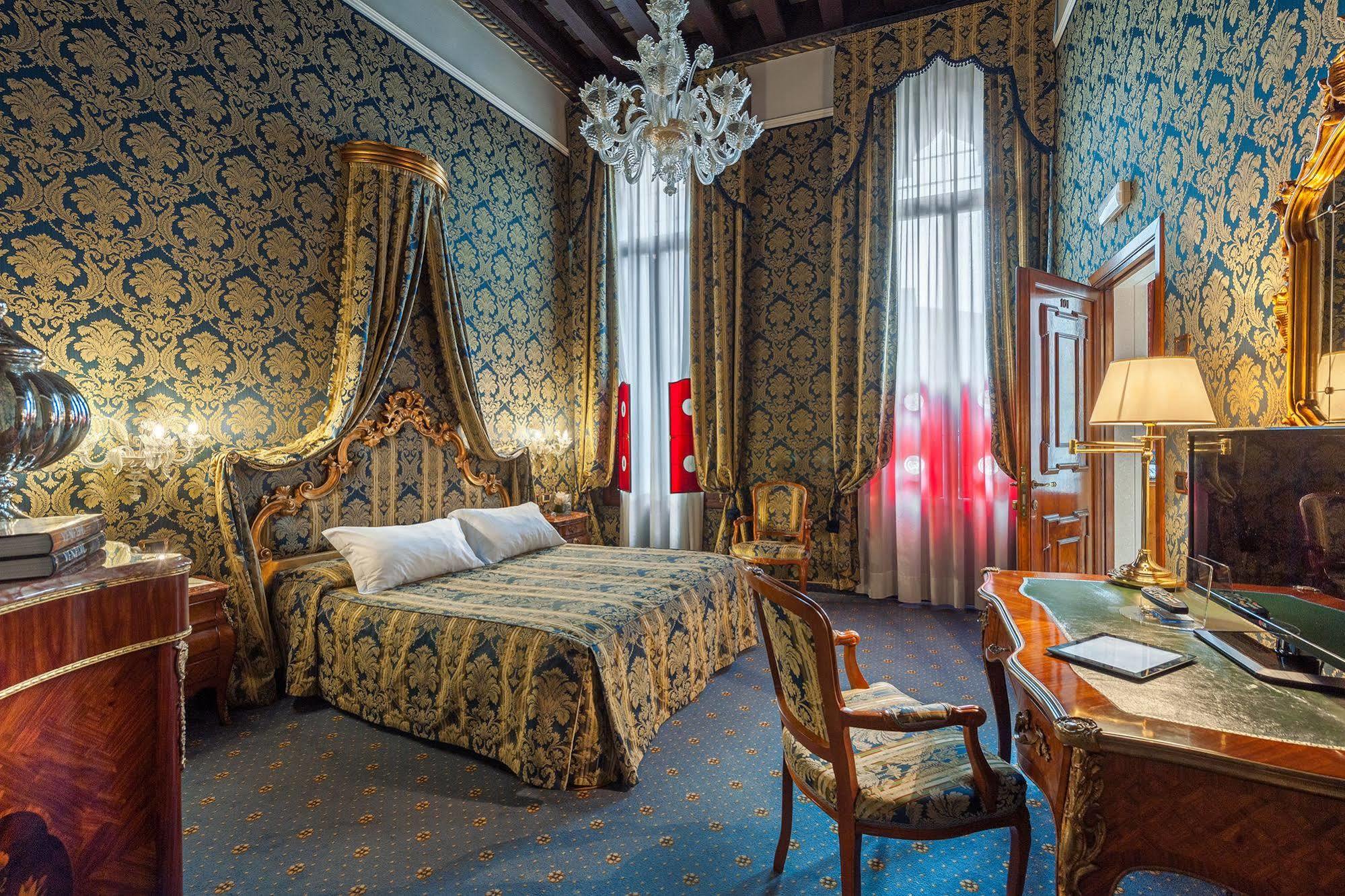 Al Ponte Antico Hotel Венеция Екстериор снимка
